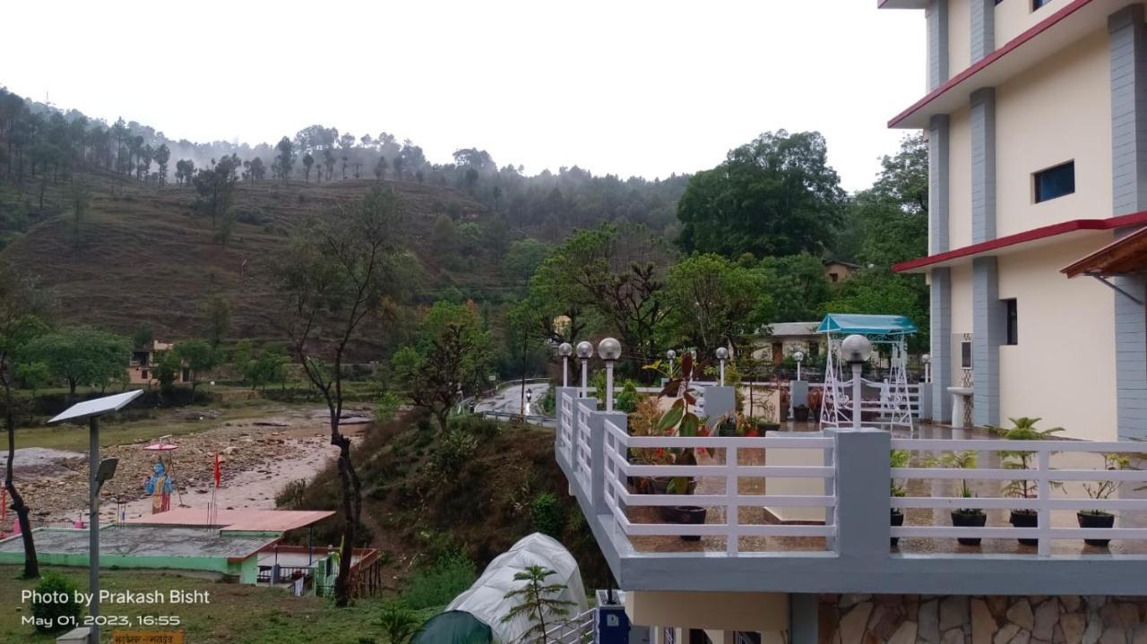 Hotel Shivalik River Retreat Almora Exterior foto