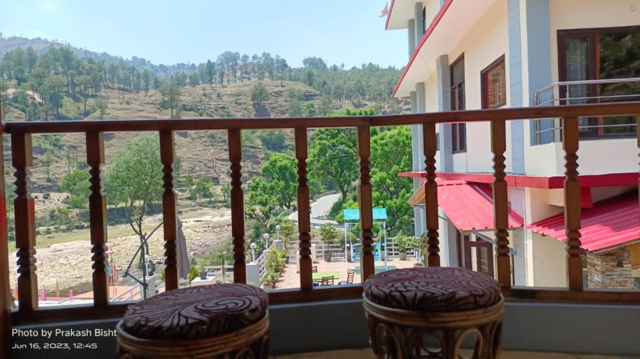 Hotel Shivalik River Retreat Almora Exterior foto