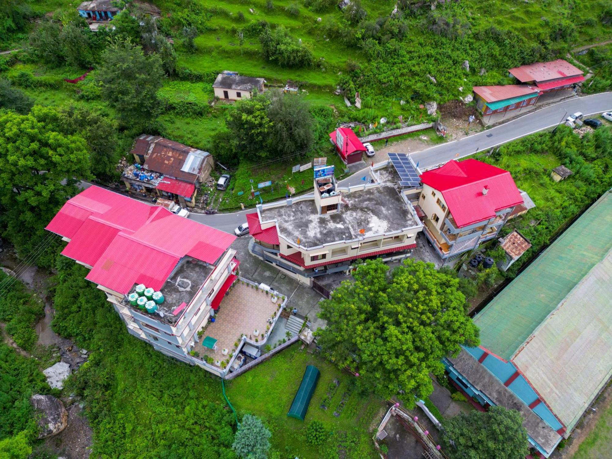 Hotel Shivalik River Retreat Almora Exterior foto