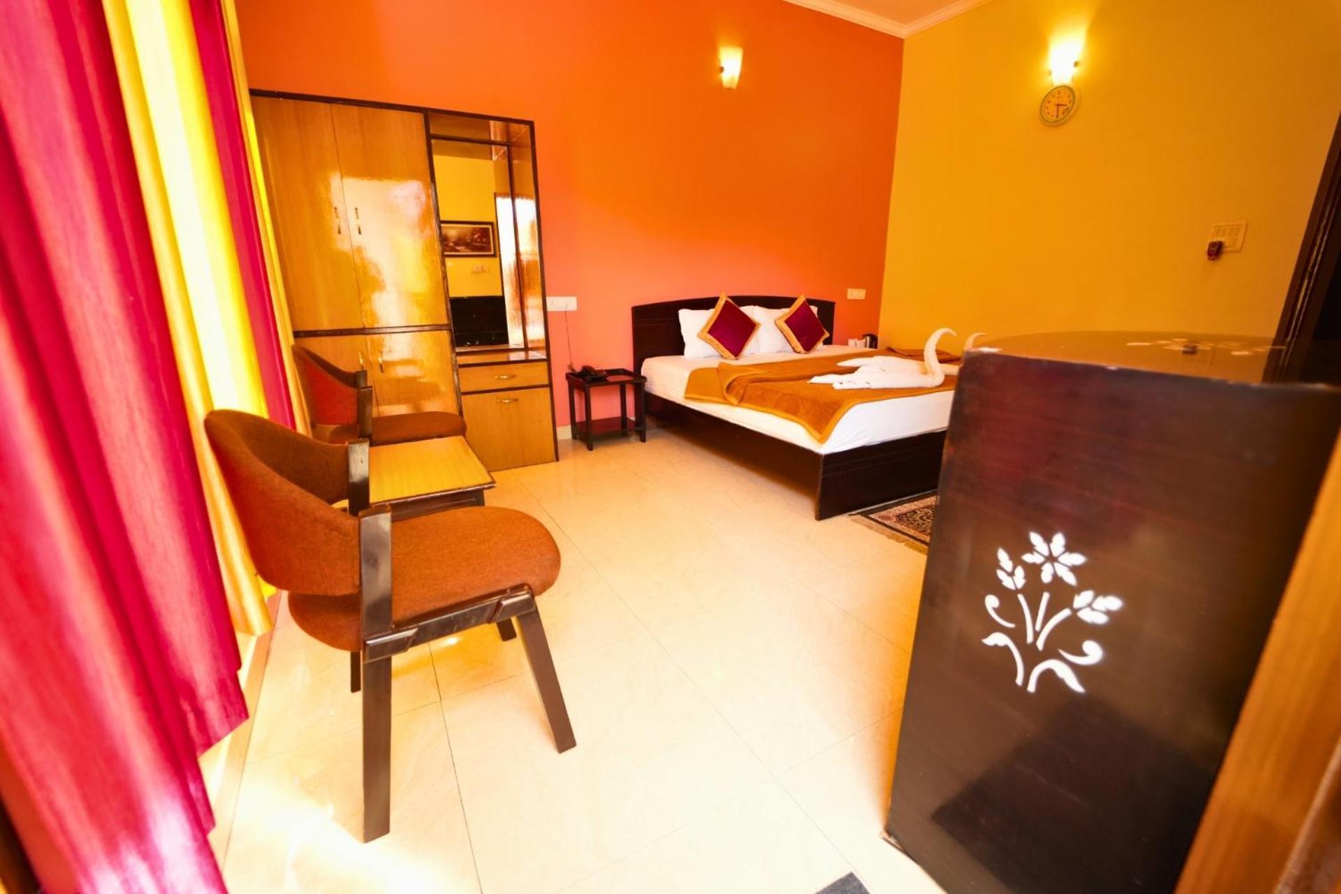 Hotel Shivalik River Retreat Almora Exterior foto