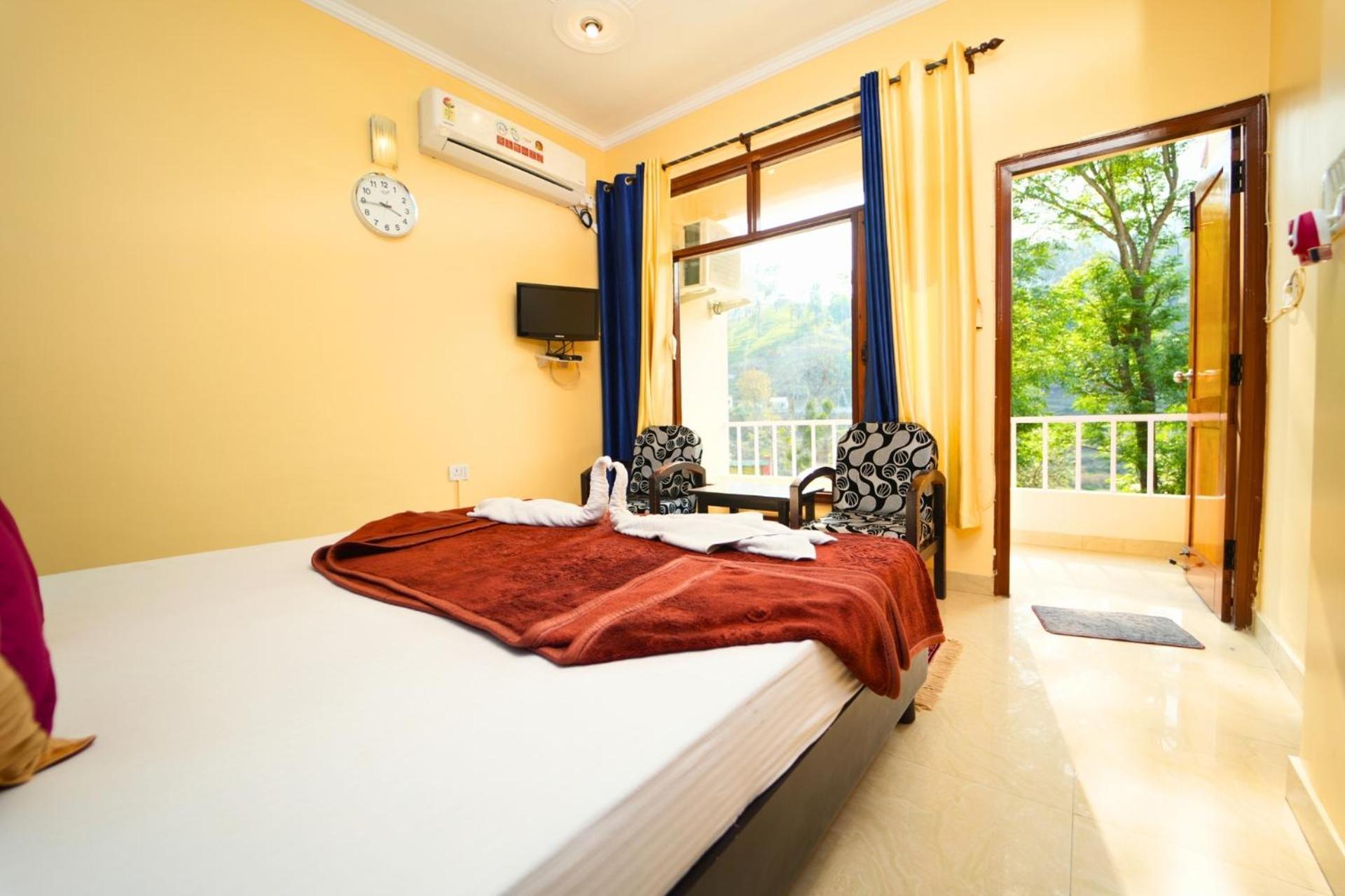 Hotel Shivalik River Retreat Almora Exterior foto